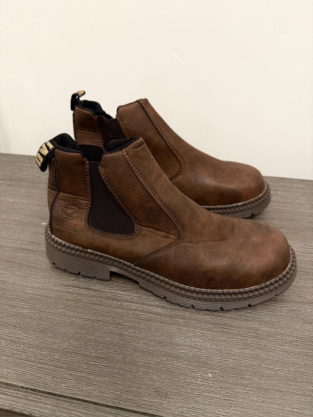 CFFHS Safety Boots Mens Brown Slip On Steel Toe Size Cn42 US 8 Synthetic Leather